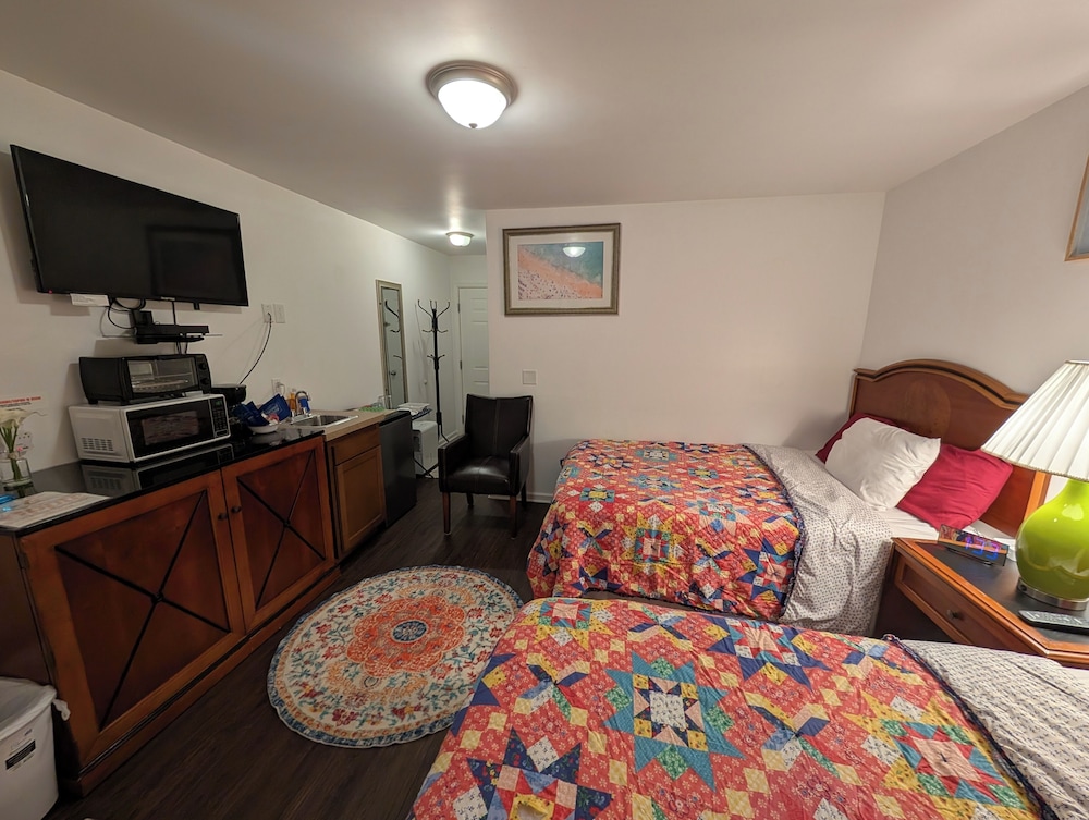 Apple Inn And Suites 35/50