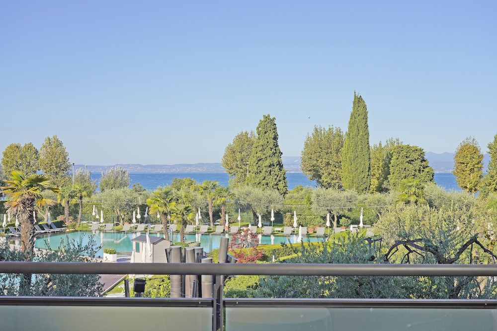 Hotel Caesius Thermae Spa Resort 76/80