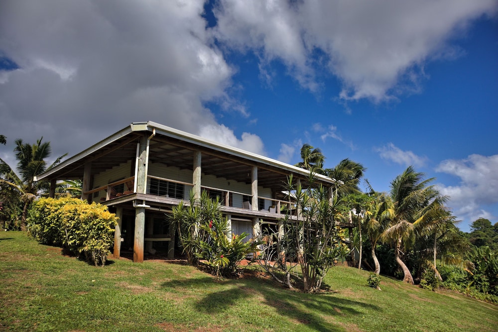 Maravu Taveuni Lodge 6/72