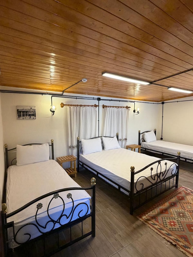 Sirvani Konagi Butik Otel 12/49