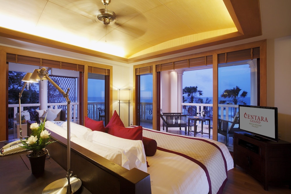 Centara Grand Beach Resort Phuket 48/85