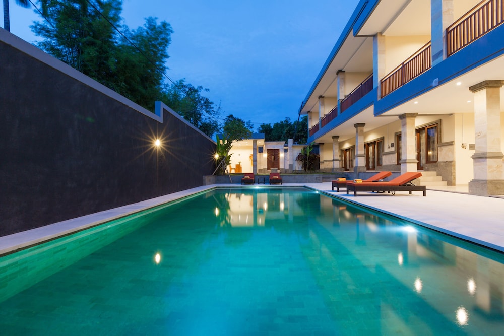 Kubu Petitenget Suite Seminyak 57/63