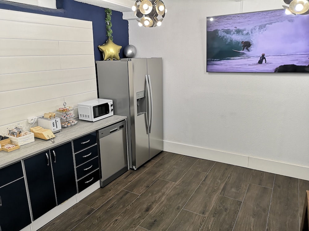Modular Rooms Hotels 6/50