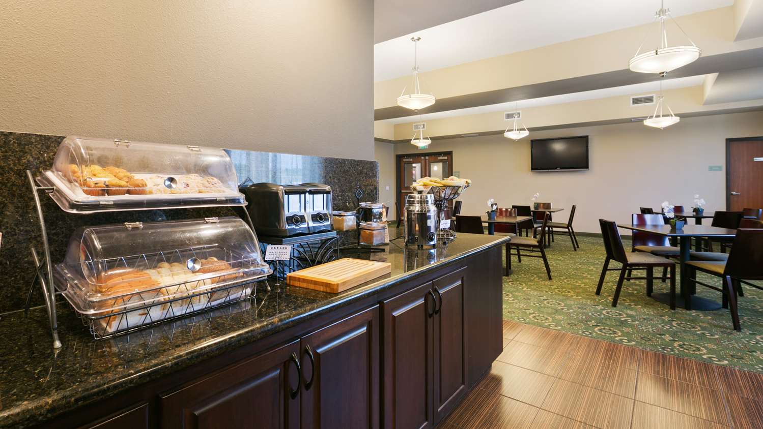 Best Western Plus Port Of Camas-Washougal Convention Center 7/41