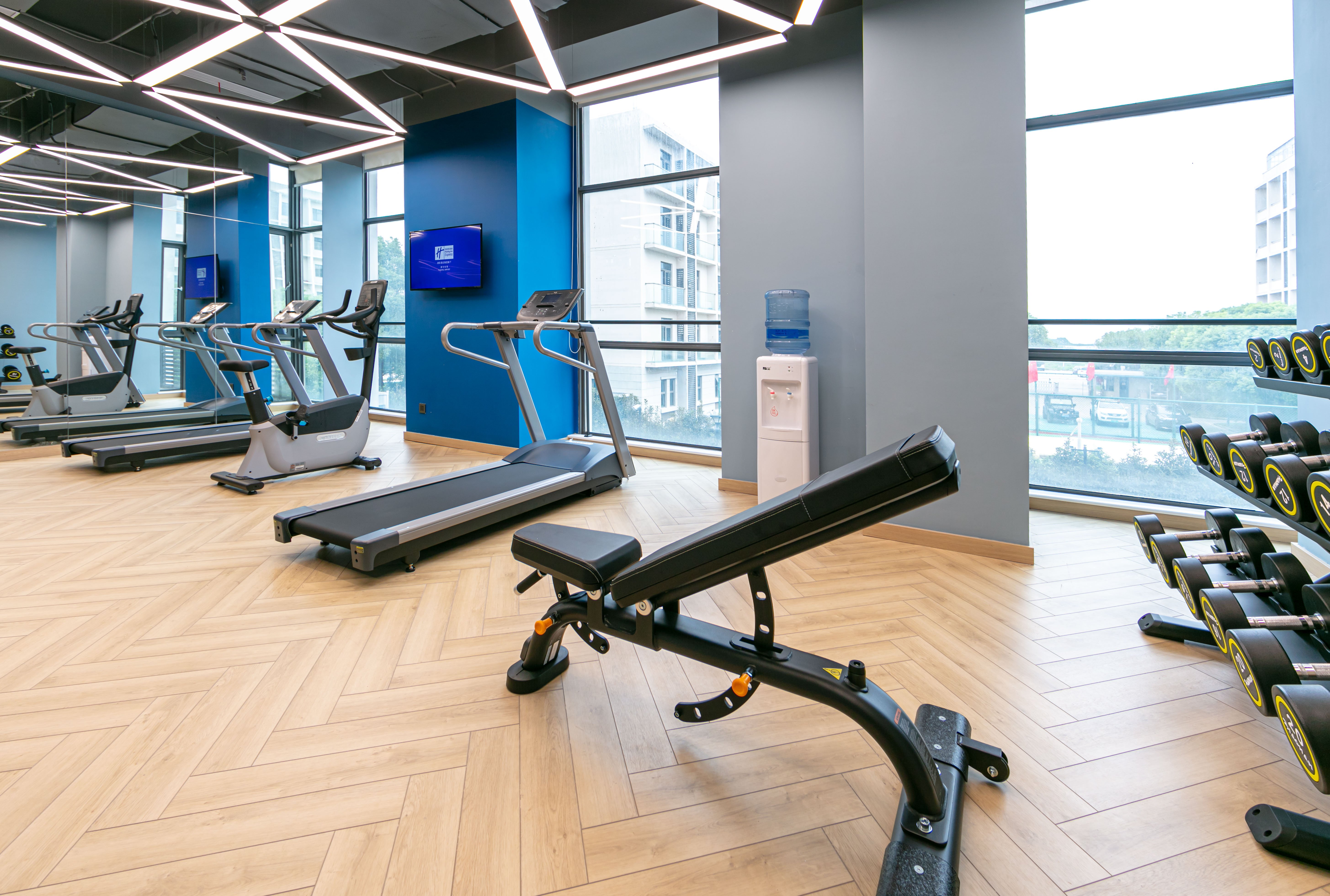 Holiday Inn Express Shanghai Pudong Airport 19/32