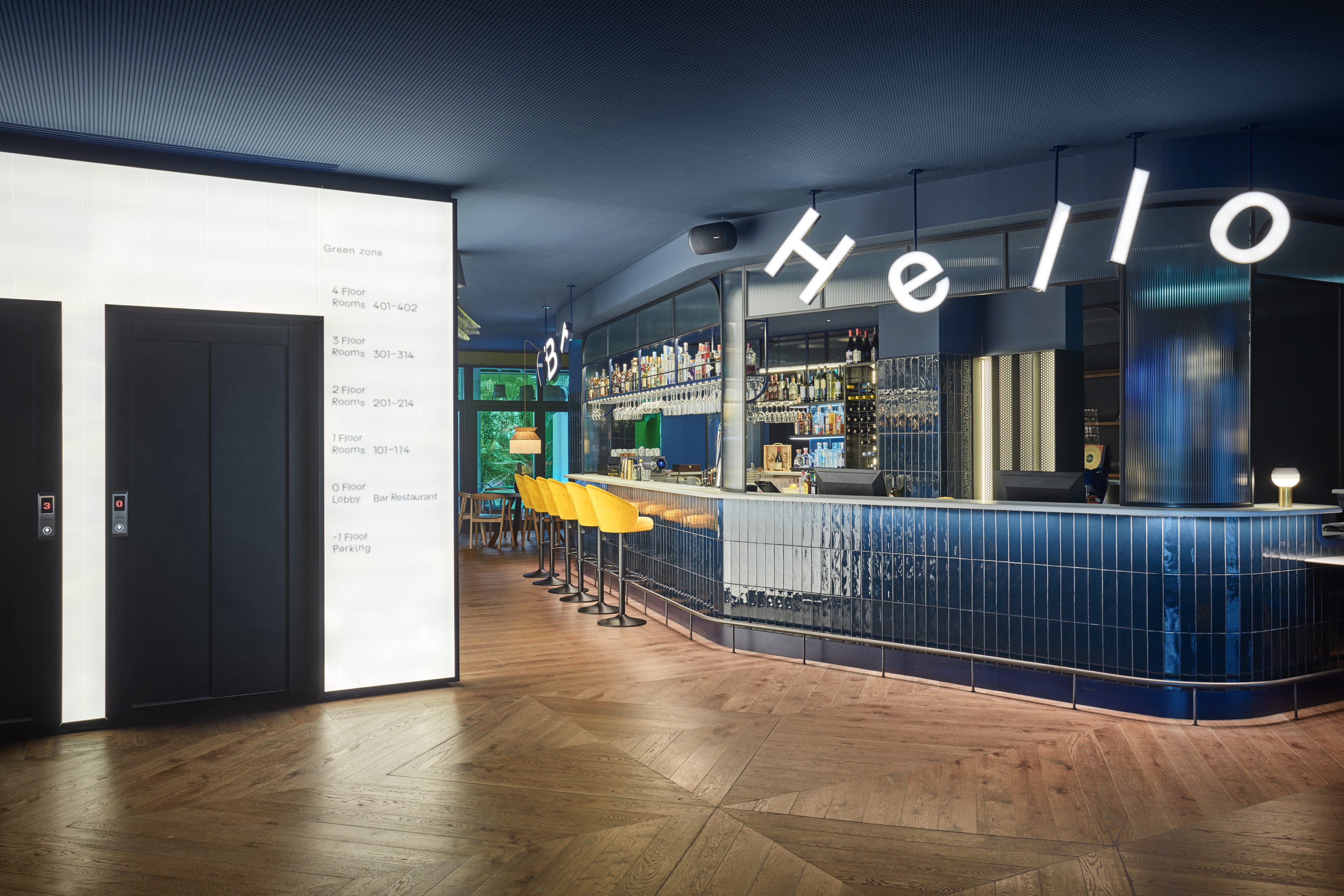 Lobby at Chic and Basic Gravity, PORTO