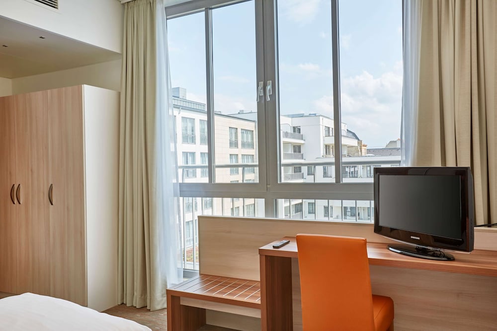 H+ Hotel Berlin Mitte 49/59