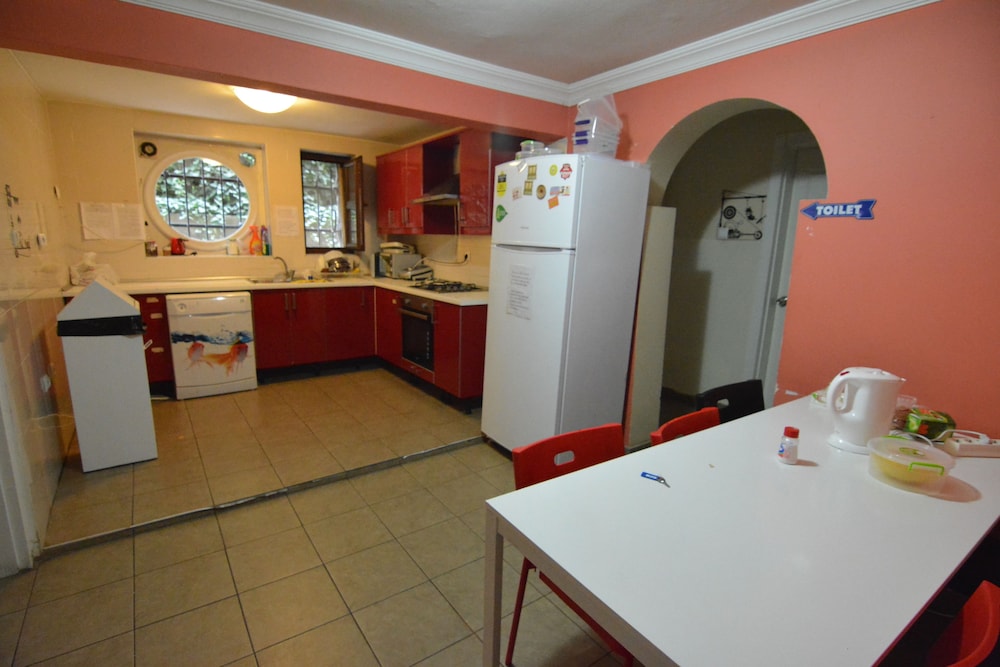 Deeps Hostel 36/44