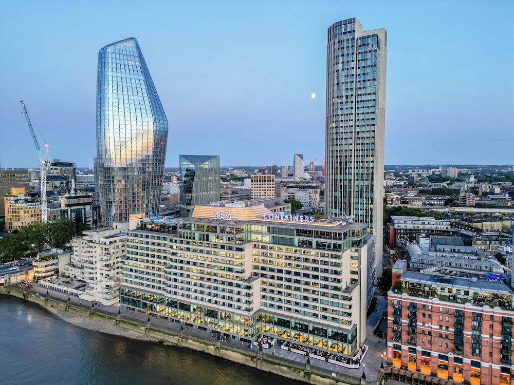 Sea Containers London 69/71