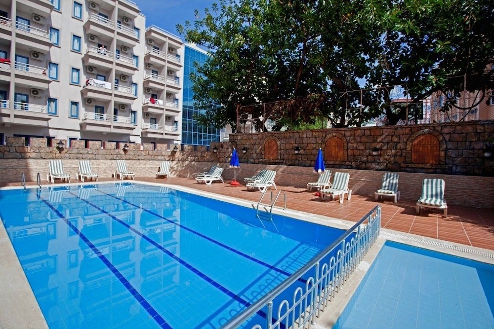 Diamore Hotel 13/31