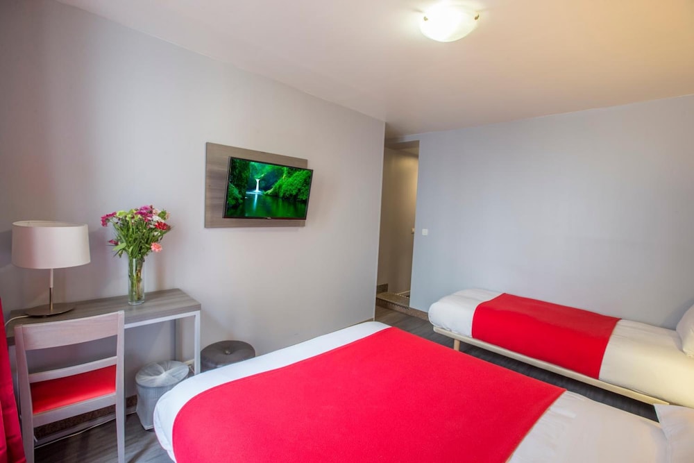 Hipotel Pere Lachaise Hotel 28/60