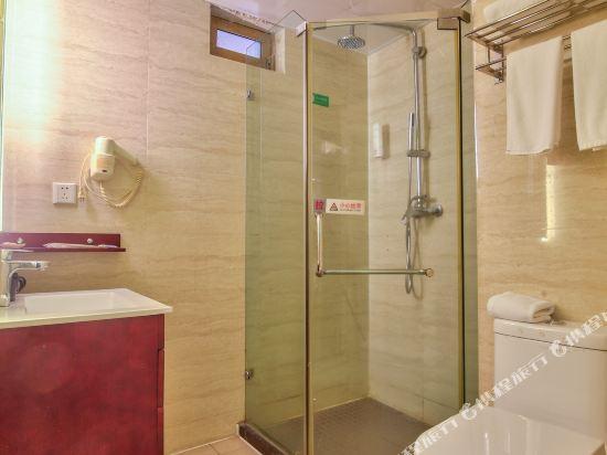 Home Inn Ningbo Tianyi Plaza Center 51/51