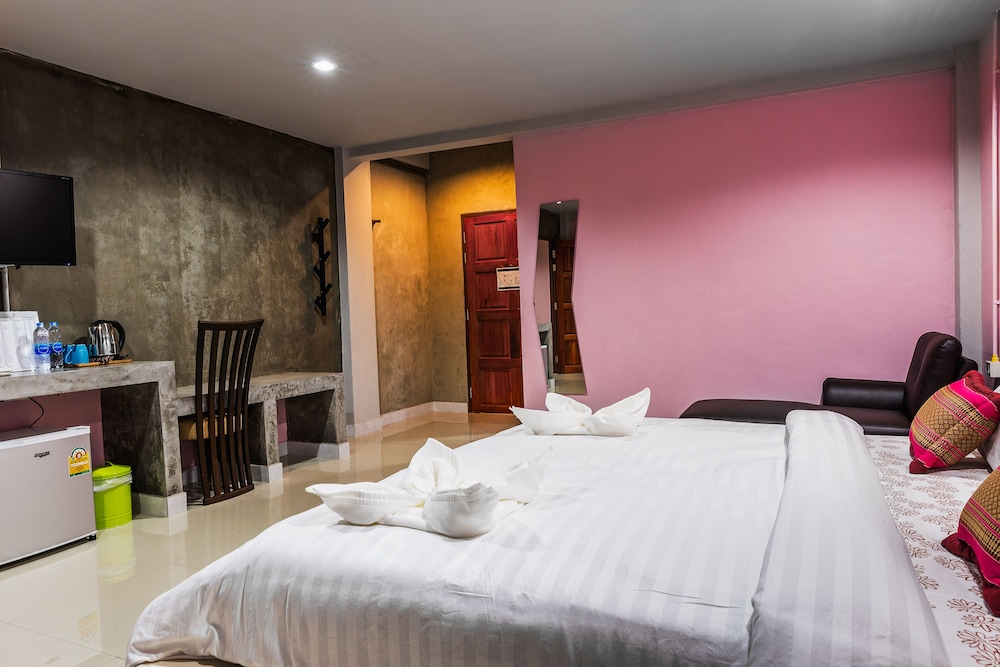 The Guest Hotel - Hostel 10/49