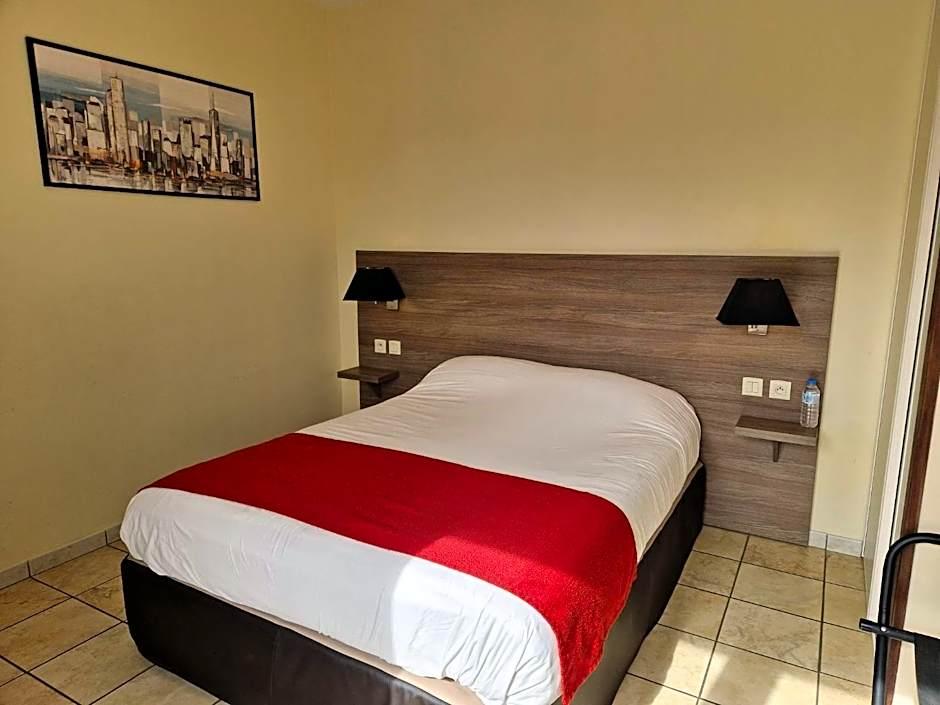 HOTEL LE RELAIS DU VIVARAIS 6/18