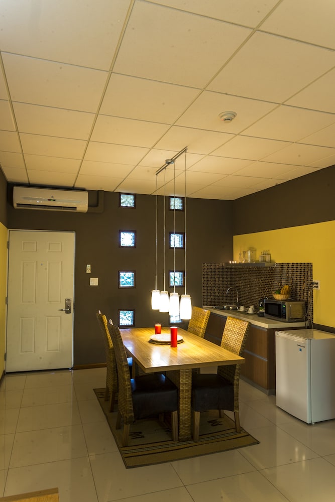 Jacana Amazon Wellness Resort 51/68