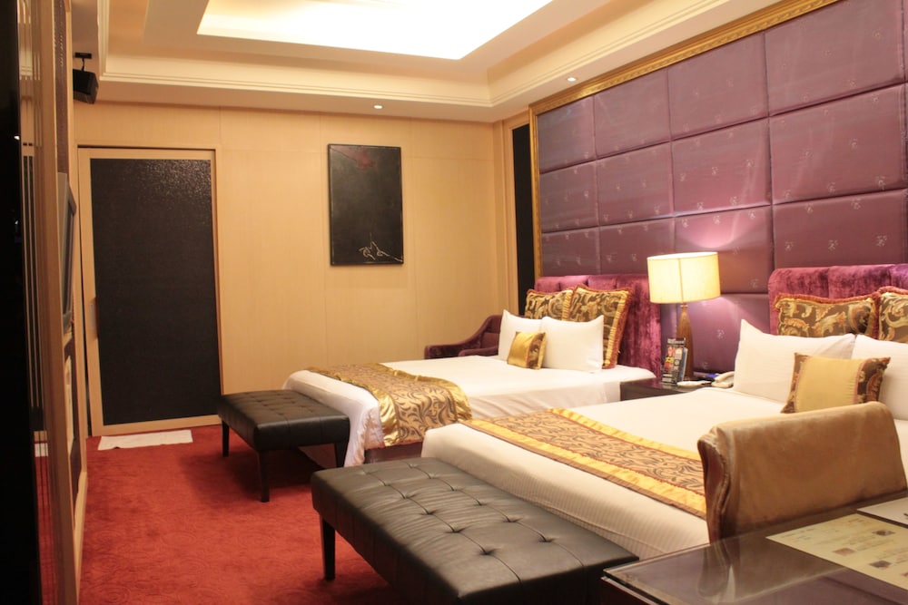 Amain Boutique Motel Tu Cheng 9/69