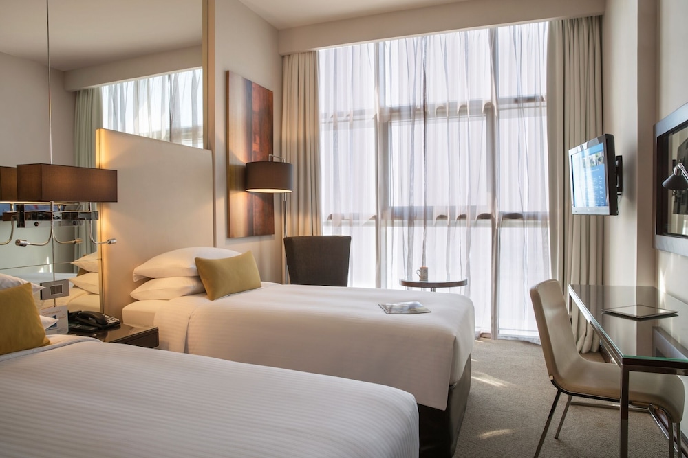Centro, Twin Beds