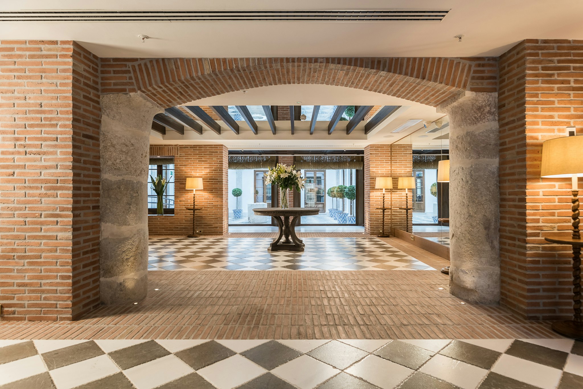 Palacio Solecio 14/66