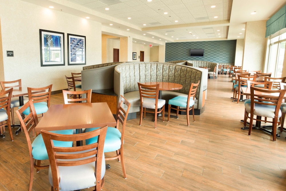 Drury Inn & Suites St Louis Brentwood 34/50