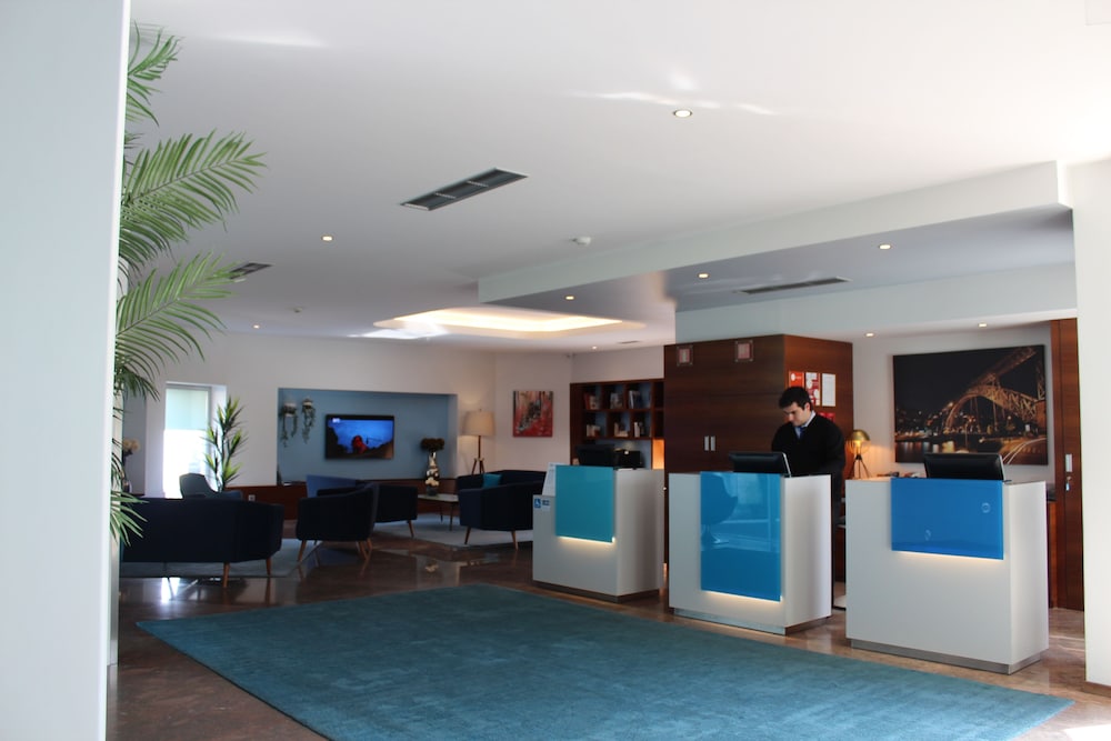 Opohotel Porto Aeroporto 3/48