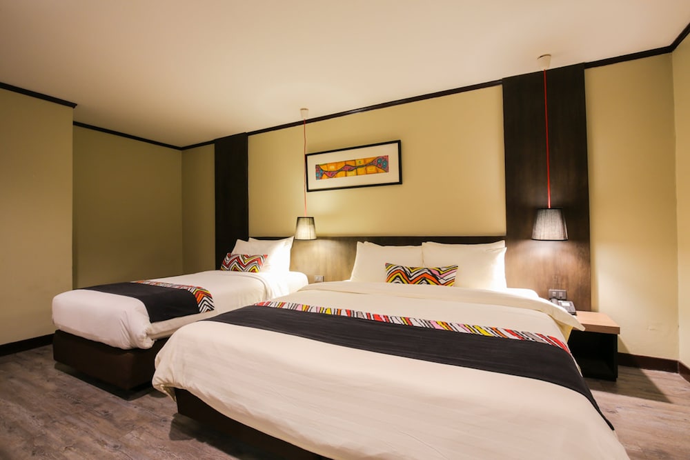 Bangkok Inter Place Hotel 21/72
