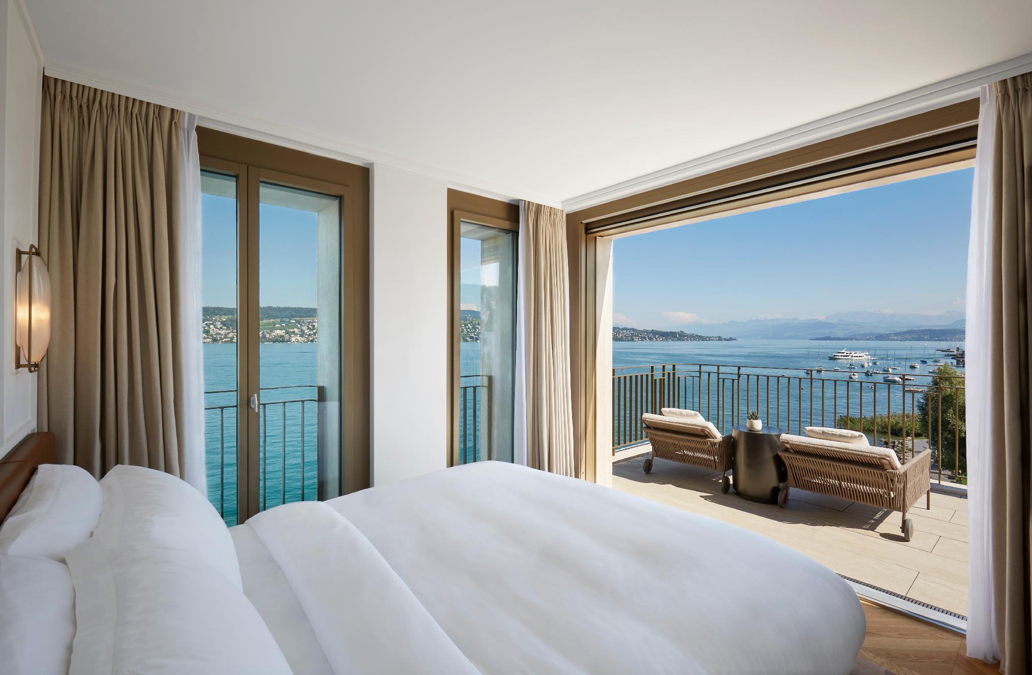 Penthouse Suite