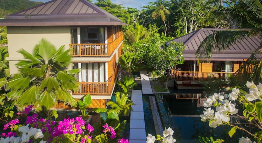 Dhevatara Beach Hotel And Spa 5/36