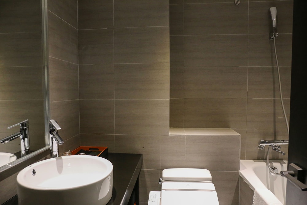 Wonstar Hotel Zhong Hua 43/66