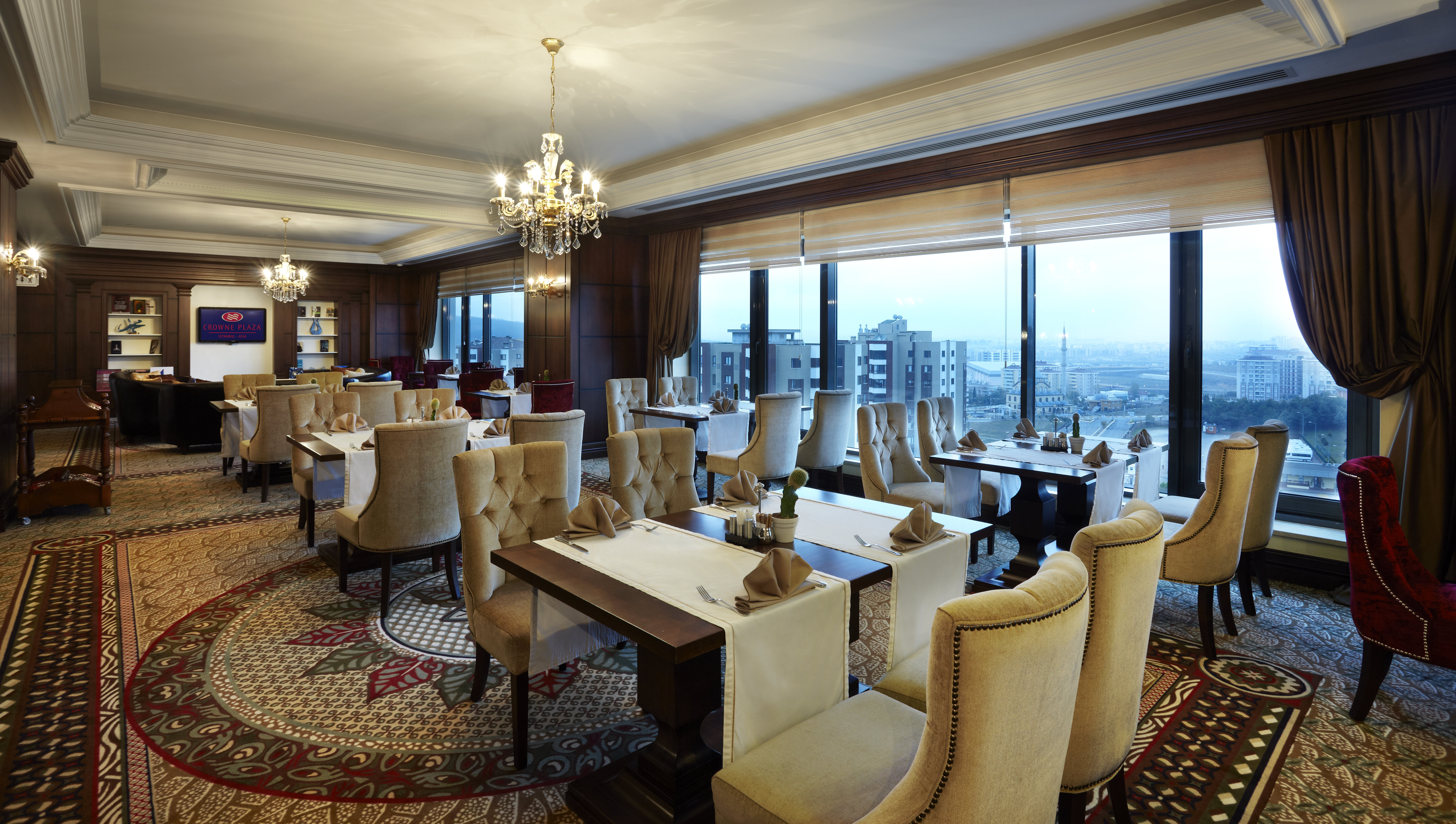 Crowne Plaza Istanbul Asia 56/83