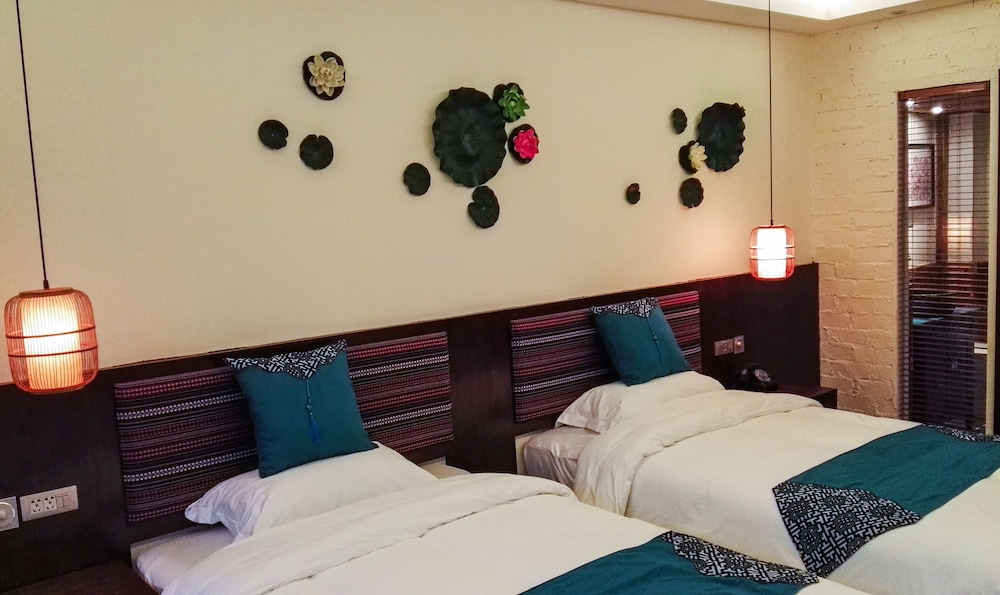 غرفة ديلوكس بسريرين منفصلين، Secret Courtyard Resort Hotel 2/5