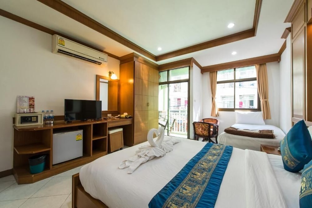 Magnific Guesthouse Patong 21/50