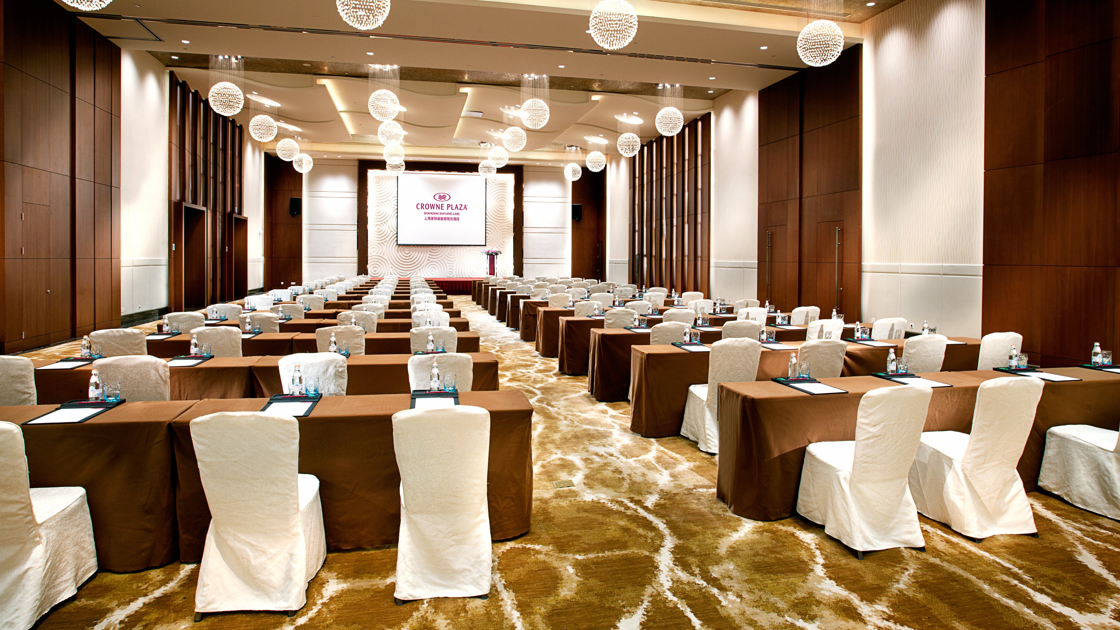 Crowne Plaza Shanghai Xiayang Lake 39/50