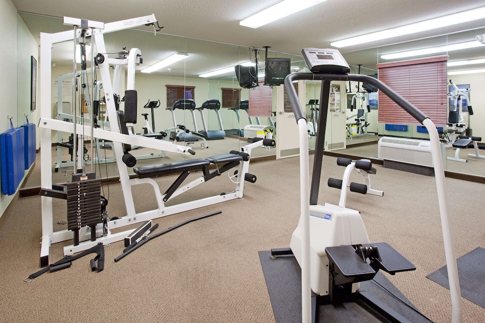 Sonesta Simply Suites Salt Lake City Airport 18/31