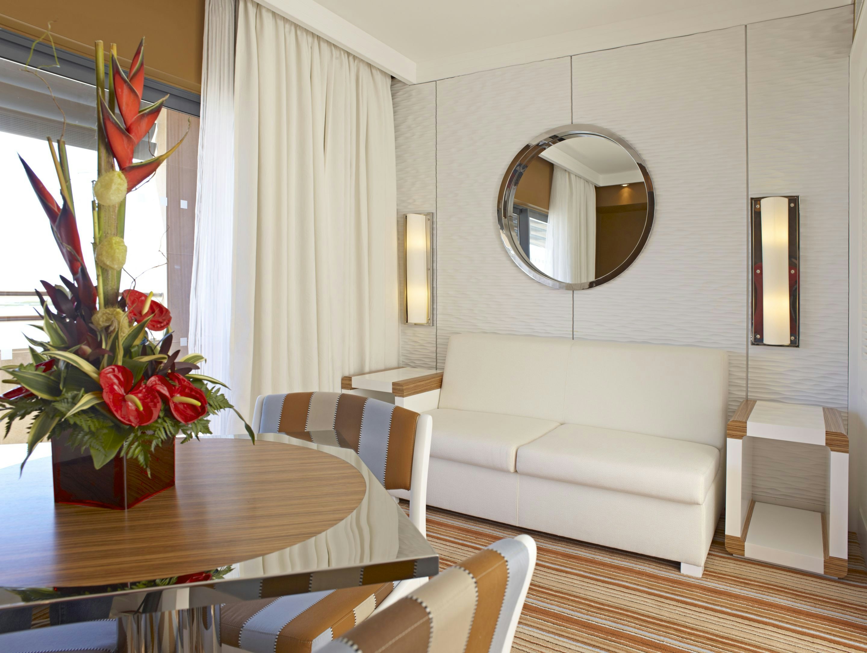 Real Marina Hotel & Spa 54/83