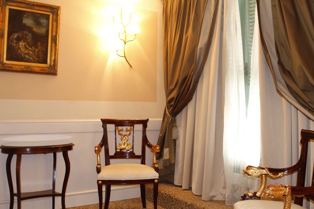 Boutique Hotel Trevi 9/29
