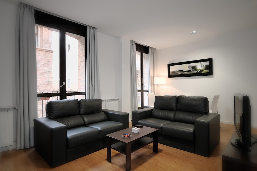 Apartamentos Casa Palacio de Los Sitios 24/37