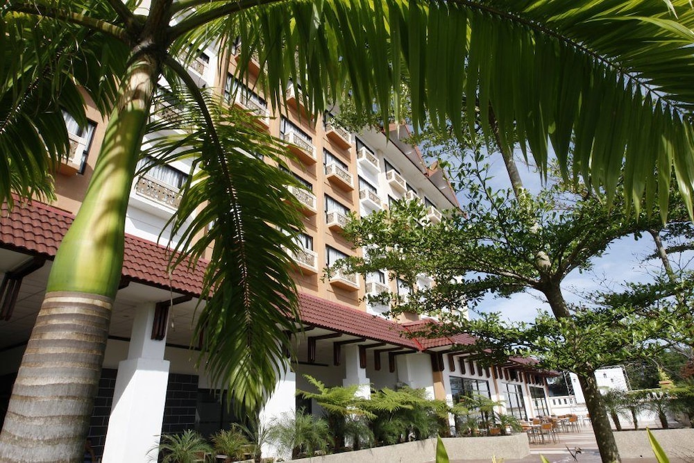 Permai Hotel 43/50