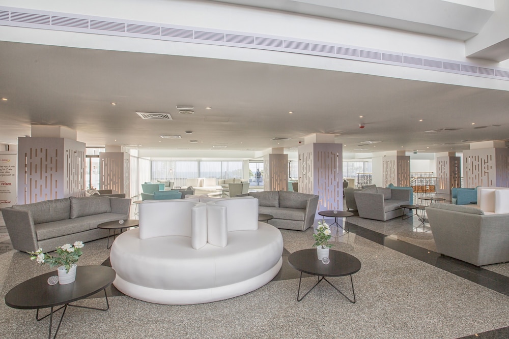 Odessa Beach Hotel 37/65