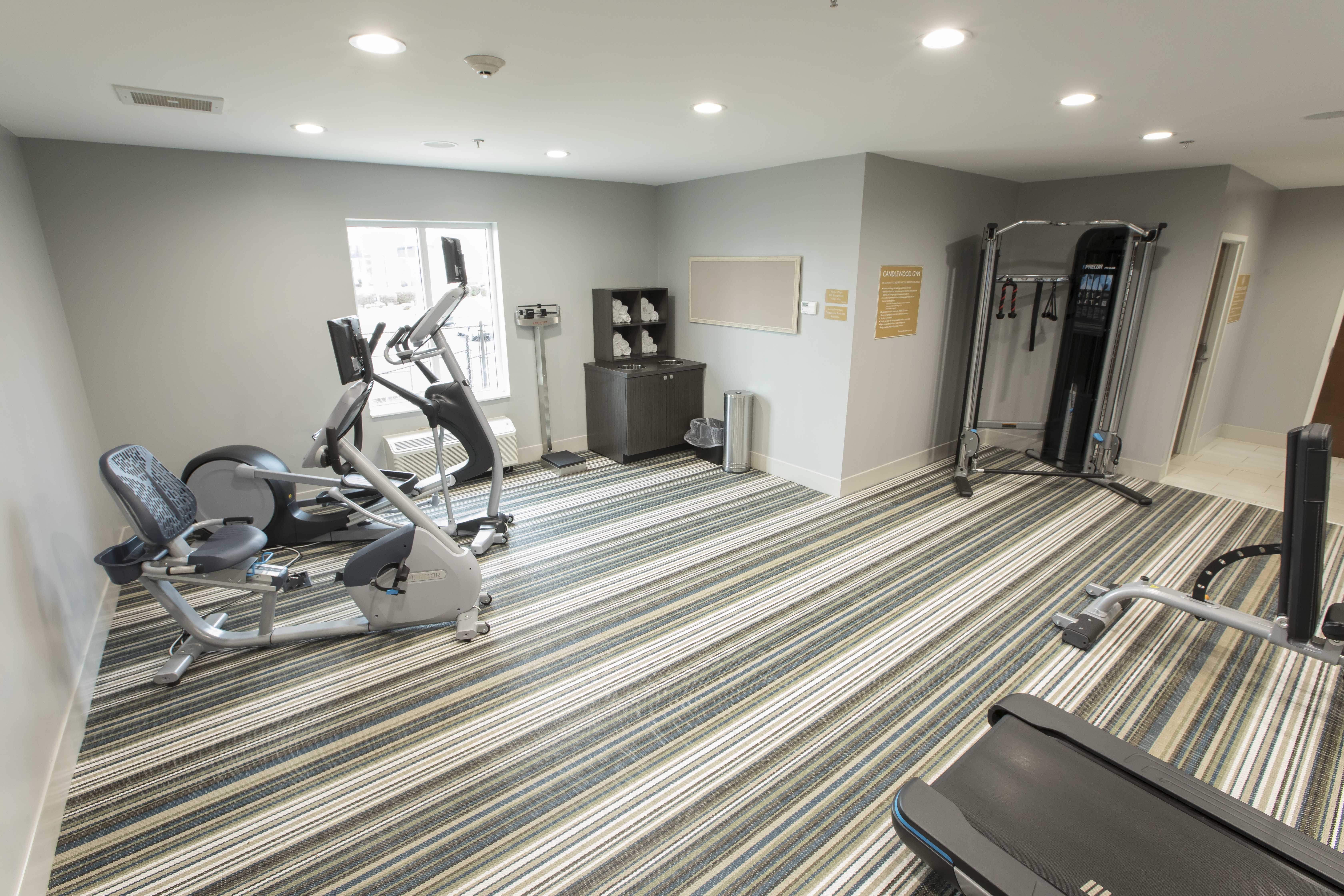 Candlewood Suites Mcdonough 23/48