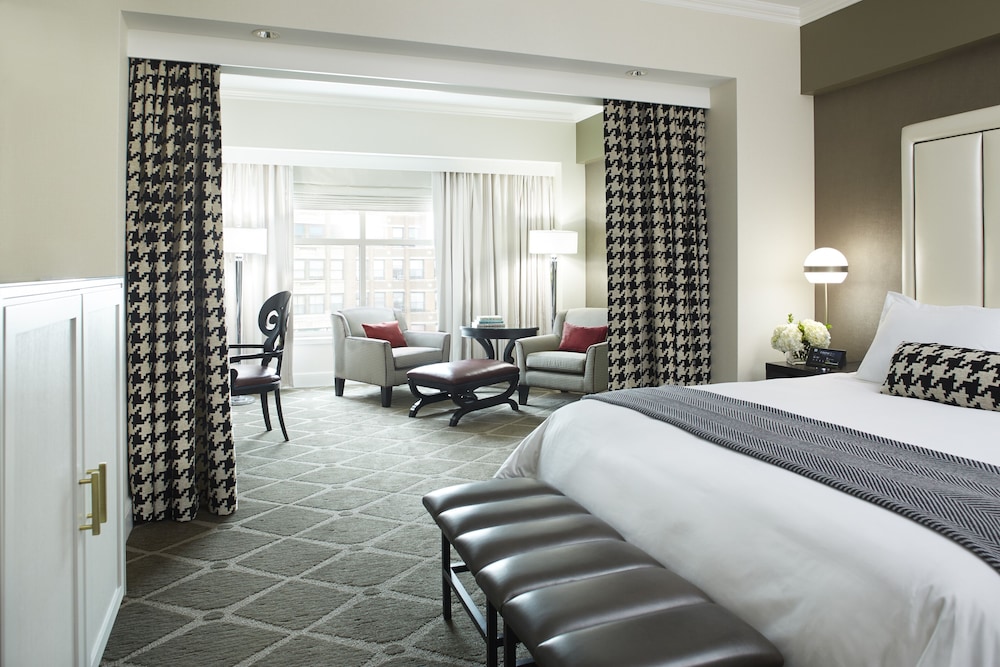 EXECUTIVE, SUITE