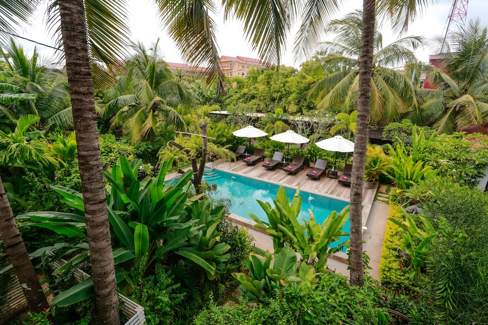LADEAR ANGKOR BOUTIQUE HOTEL 67/84
