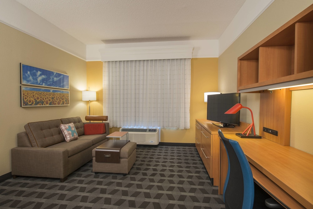 Towneplace Suites By Marriott Newnan 24/33