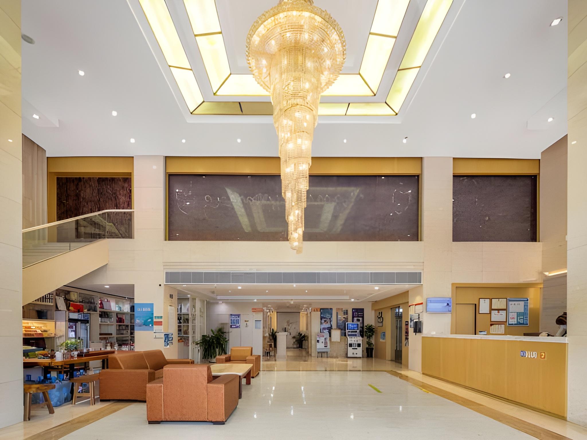 7 Days Premium Xiamen Airport 25/50