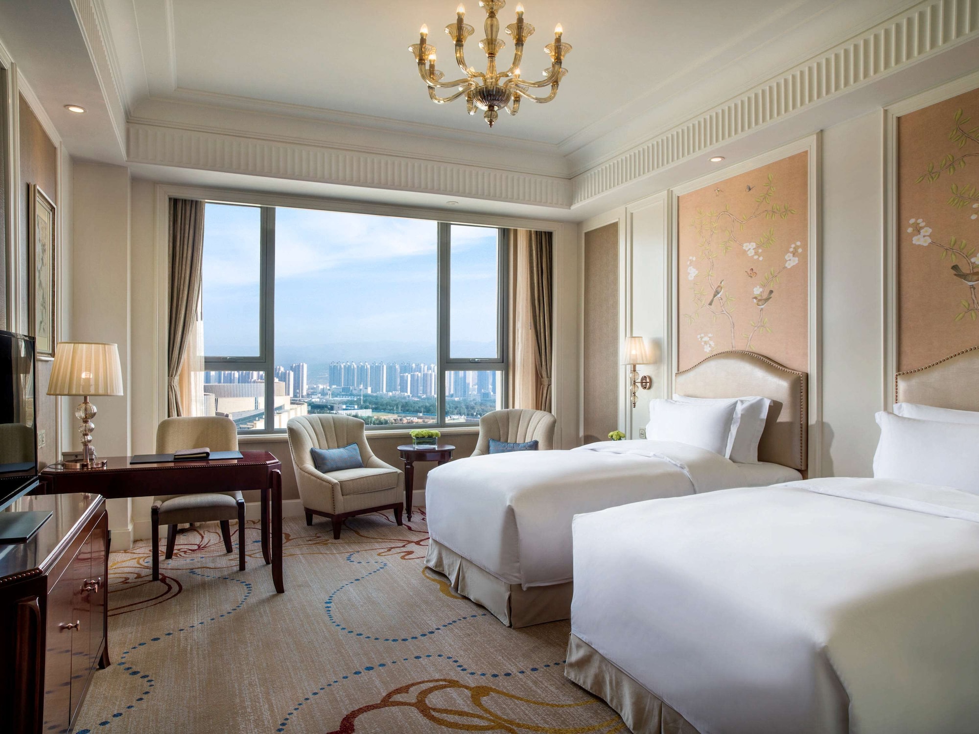 Luxury, Twin Beds, Club Lounge Access