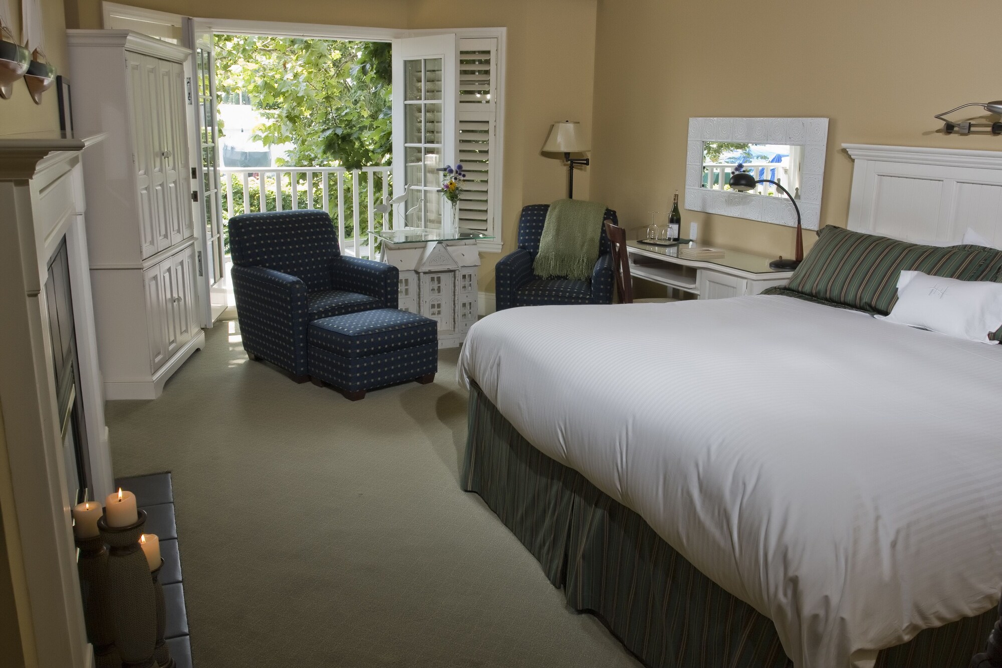 rooms