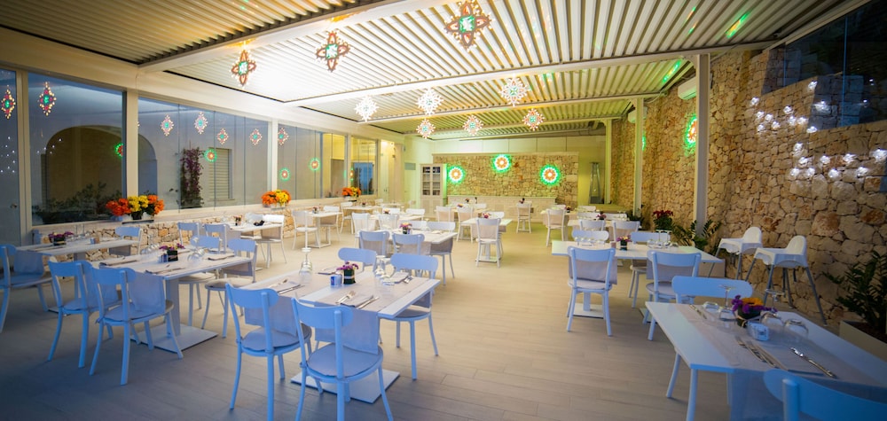 EST HOTEL 42/65