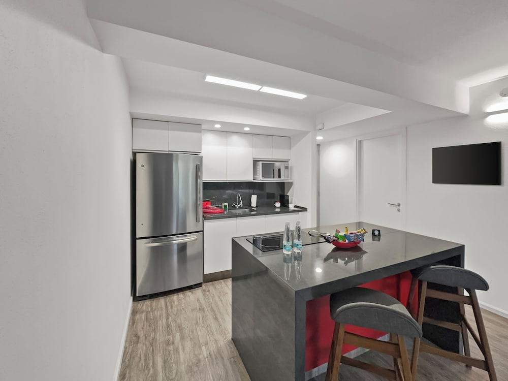 Armonik Suites 53/66