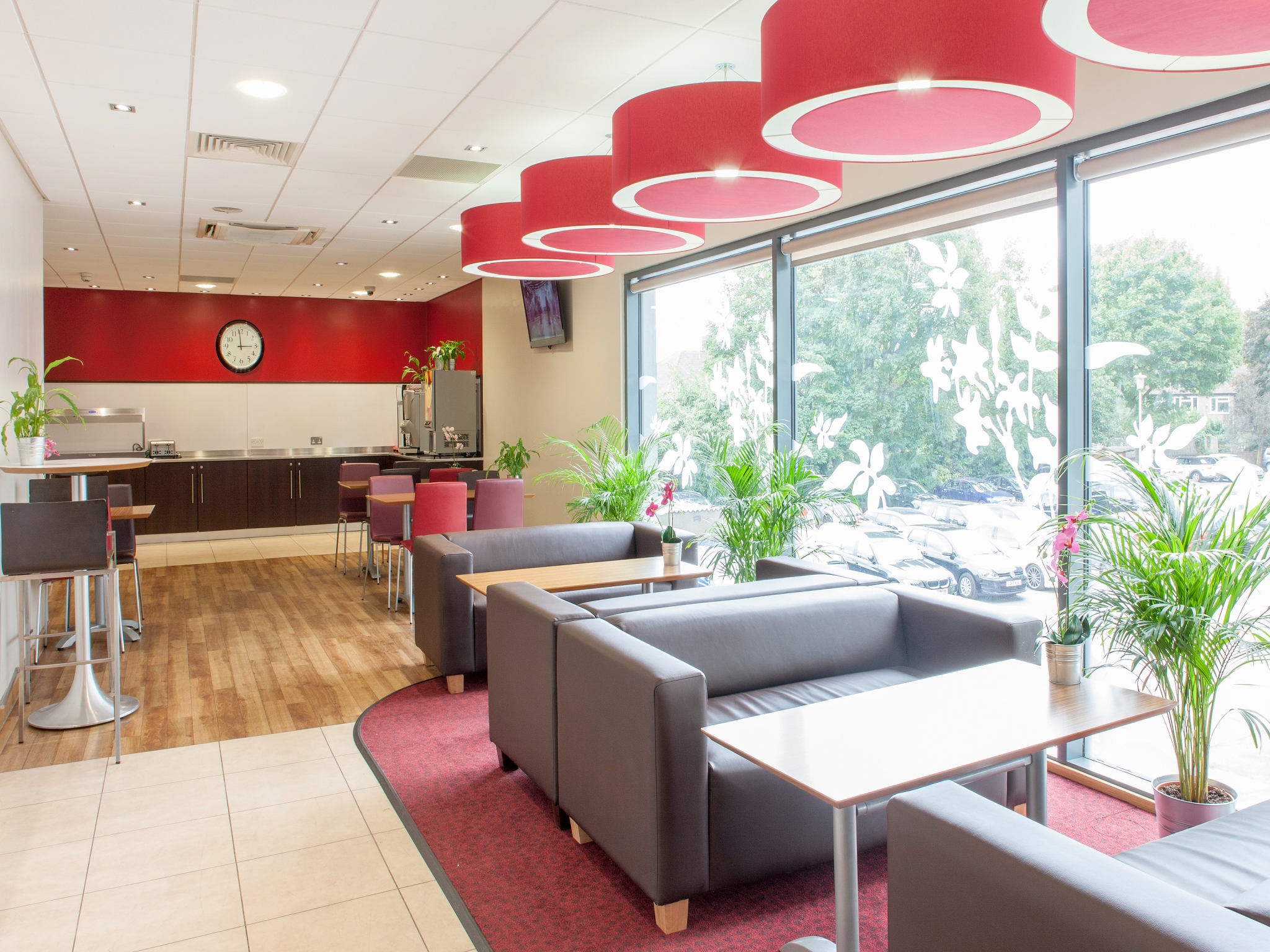 Travelodge London Twickenham 11/18