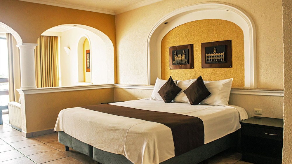 Family Suite, 1 Single and 2 Double Beds