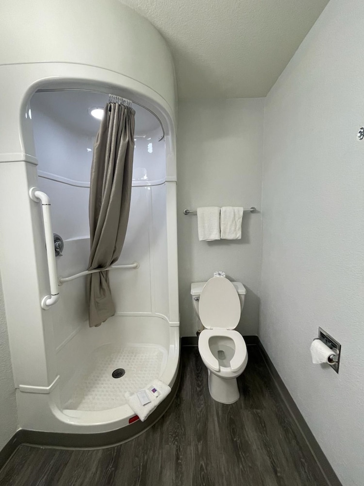 Motel6 Casper, WY 62/63